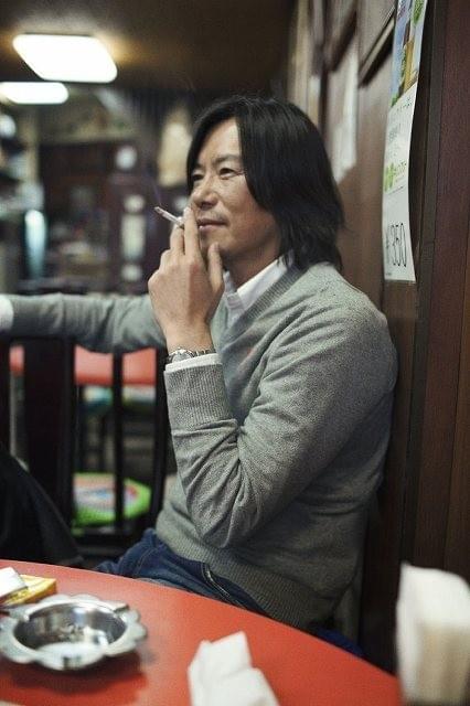 豊川悦司、初の写真集で蜷川実花とタッグ 故郷・大阪で見せる色気