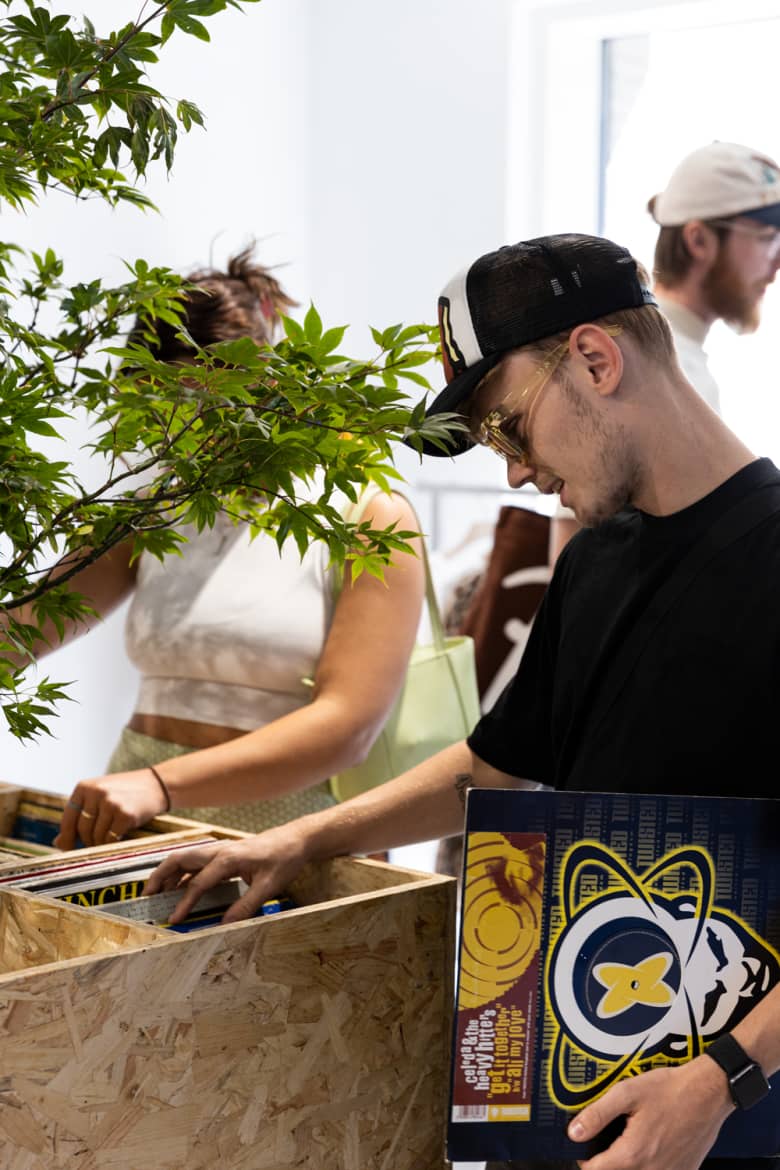 CRATE DIGGING IN-STORE WITH TIMBERLAND X WACKO MARIA | END. (GB)