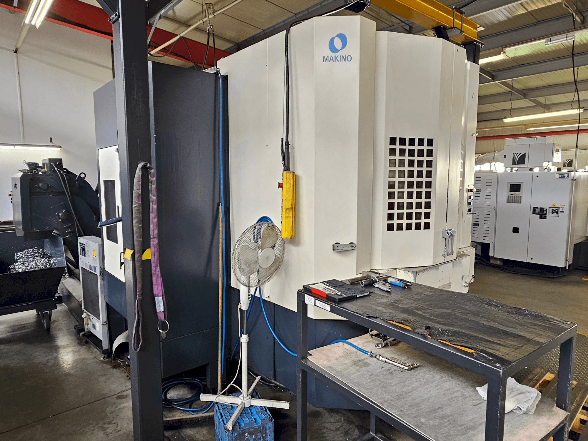 naoページ】 Slip-On 8-inch Round Carbon Fiber Muffler for ZX-6R Ninja