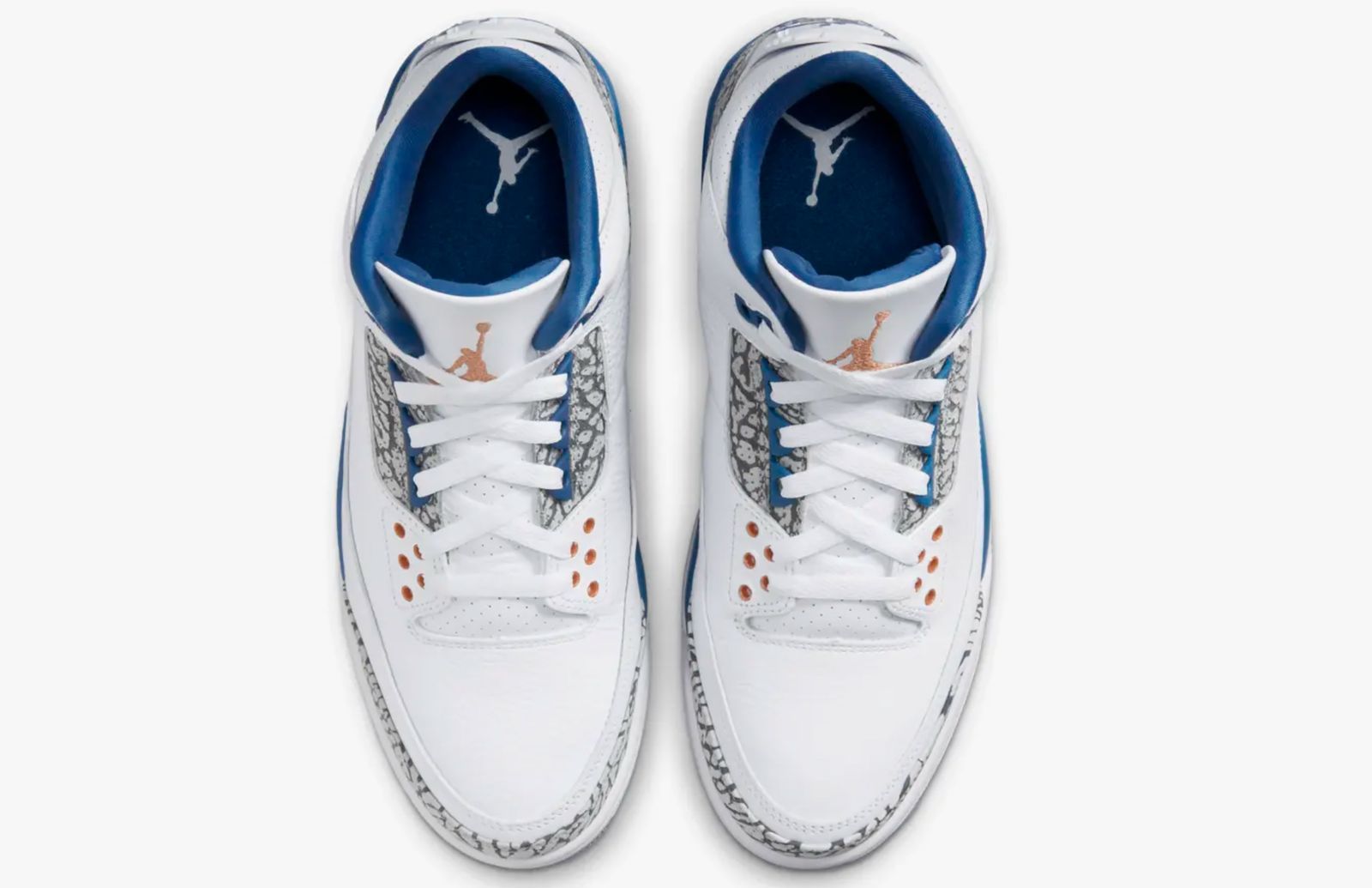 エア ジョーダン 3 “True Blue and Copper”」は、通称“Wizards”カラー