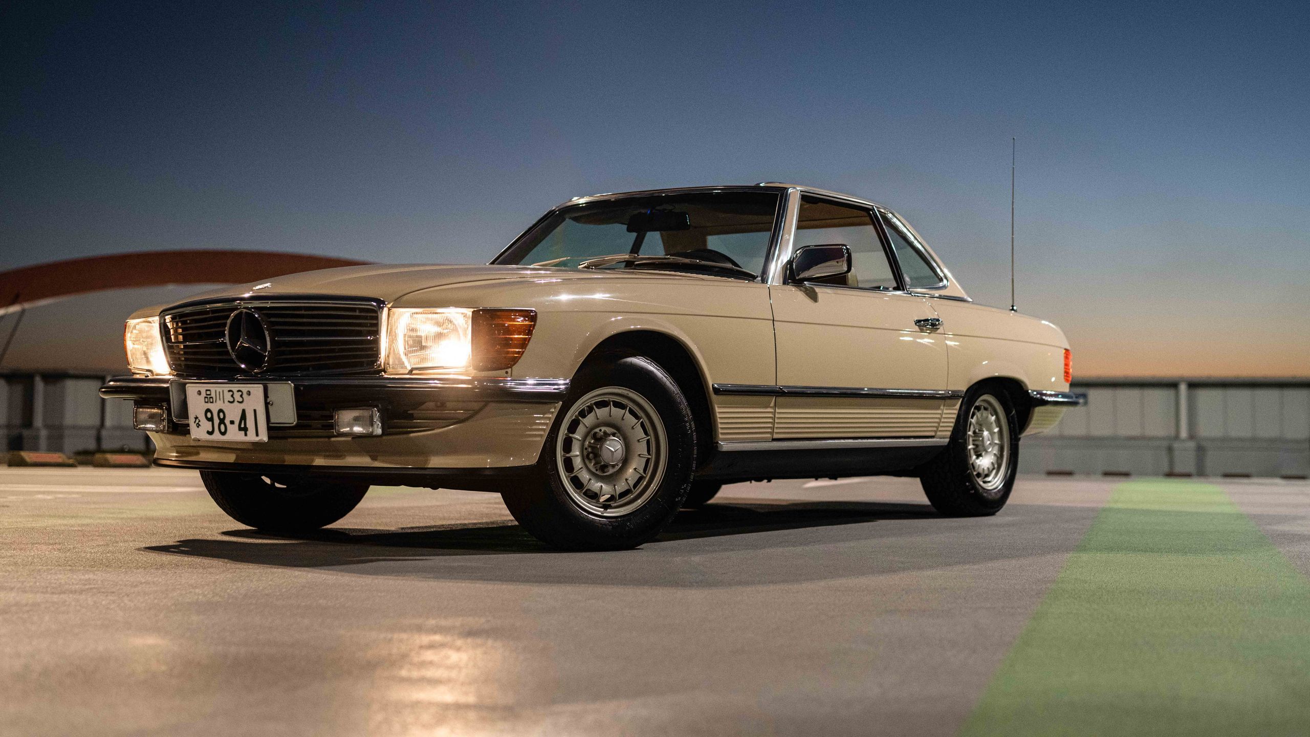 2桁ナンバー物語 Vol.9 品川33のメルセデス・ベンツ500SL (後編) | GQ