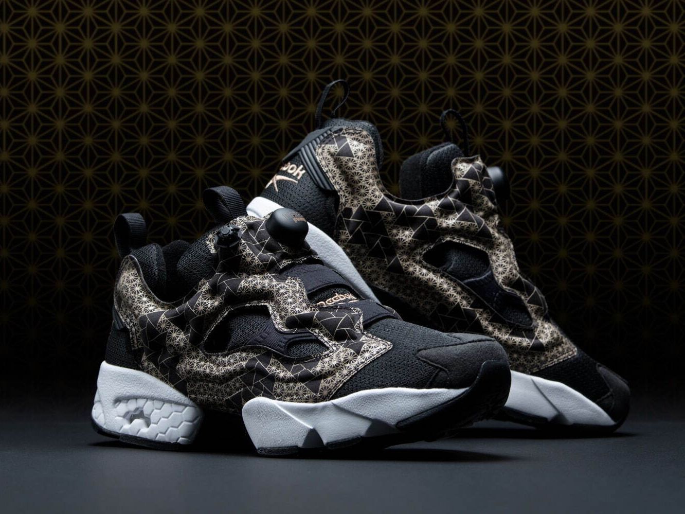 日本限定！ 江戸切子がモチーフのリーボック「インスタポンプ