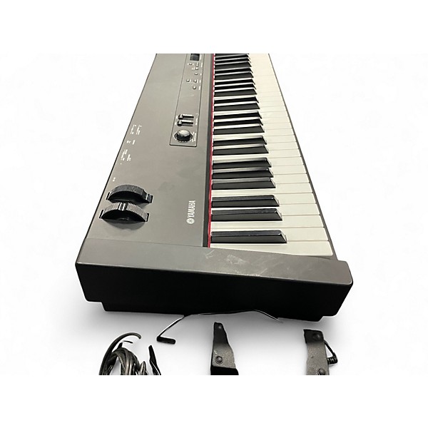 Used Yamaha CP33 88 Key Stage Piano | Guitar Center