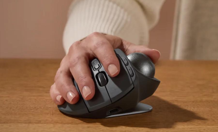 名トラックボール｢MX Ergo｣に新型登場、ついにUSB-C化 | ギズモード