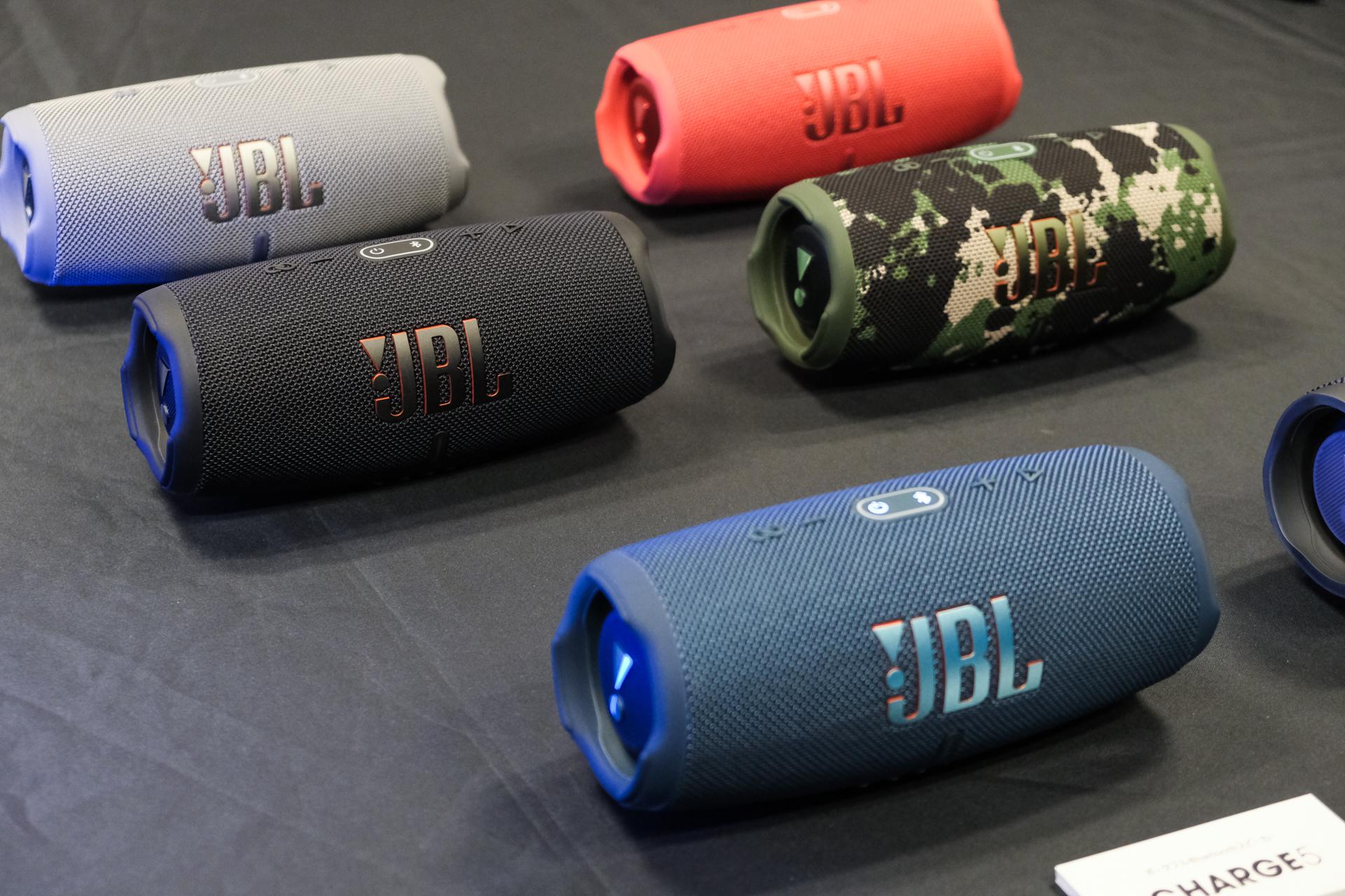 JBL CHARGE4 ワイヤレススピーカー ダークブルー JBL CHARGE4