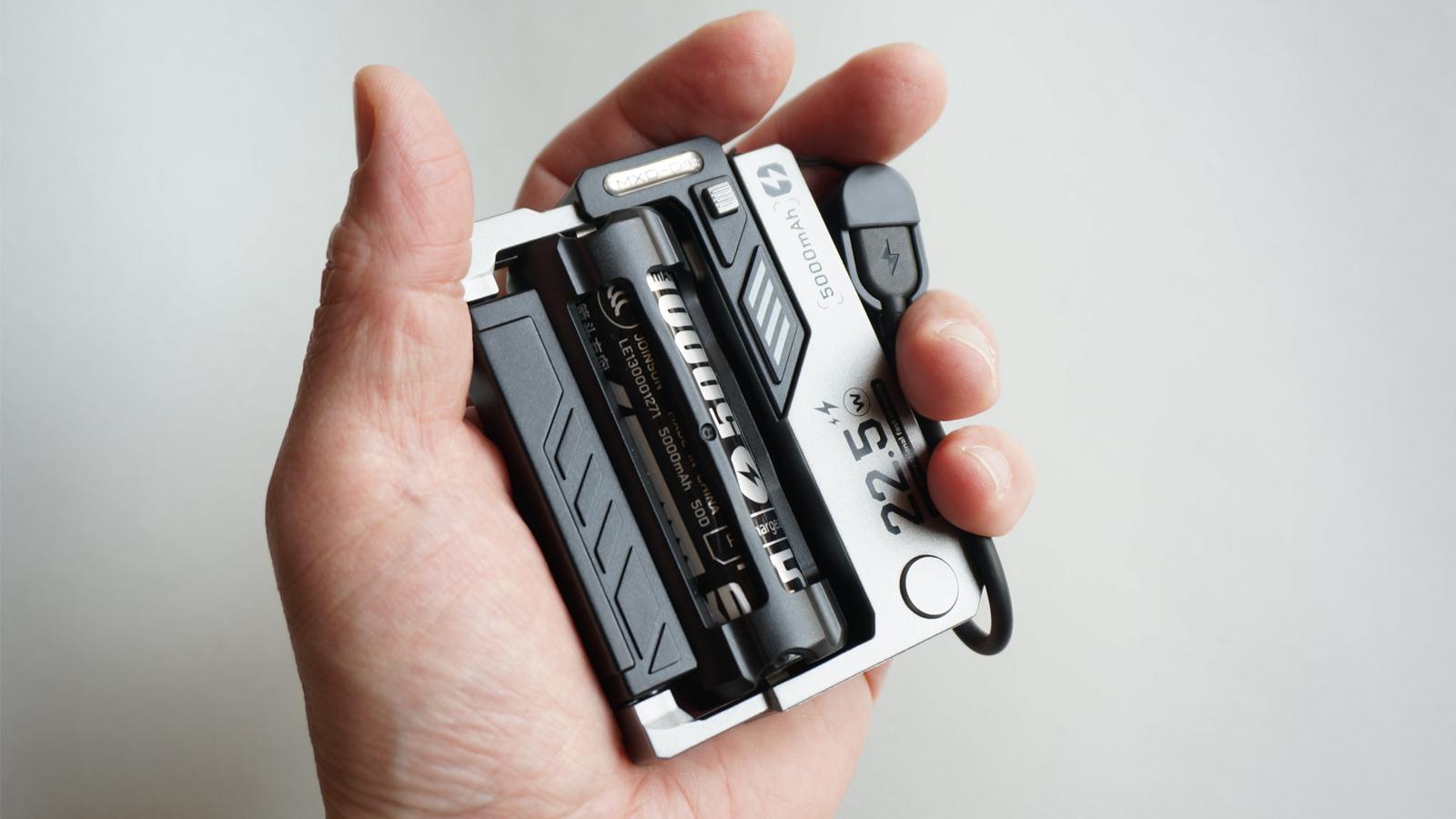 このモバイルバッテリーが良かった！ USB-C・Lightning両対応で電池