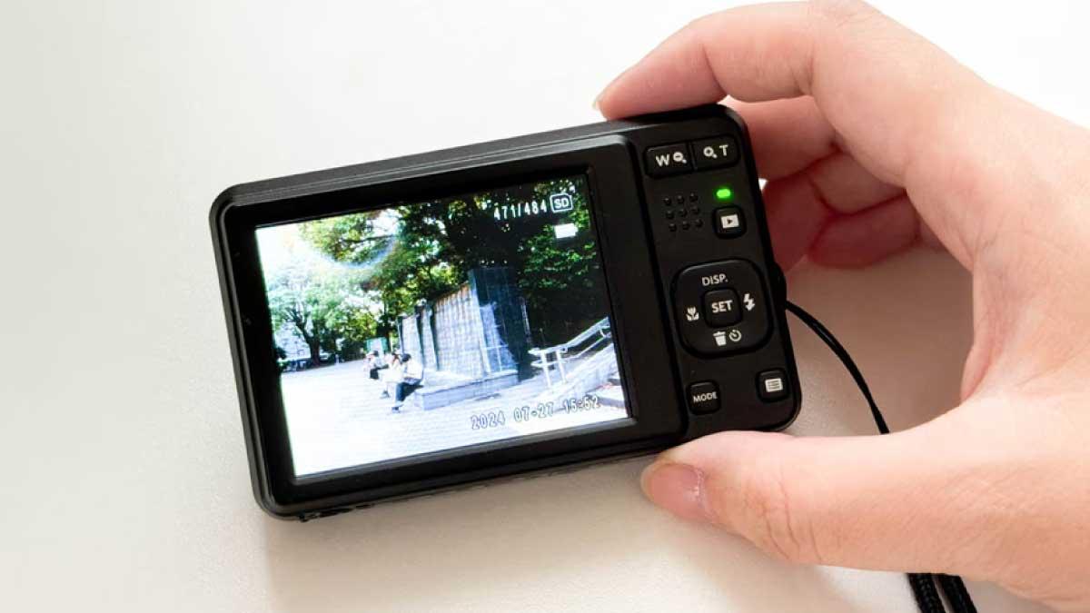 買ってよかった「レトロな写りを手軽に楽しめるカメラ」3選 | ROOMIE