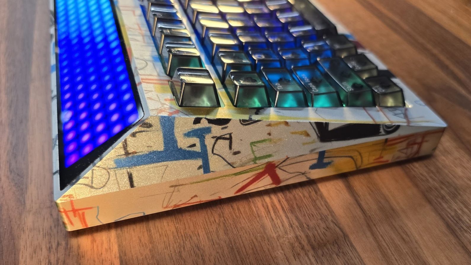 Angry Miao R4 Graffiti Review | MMORPG.com