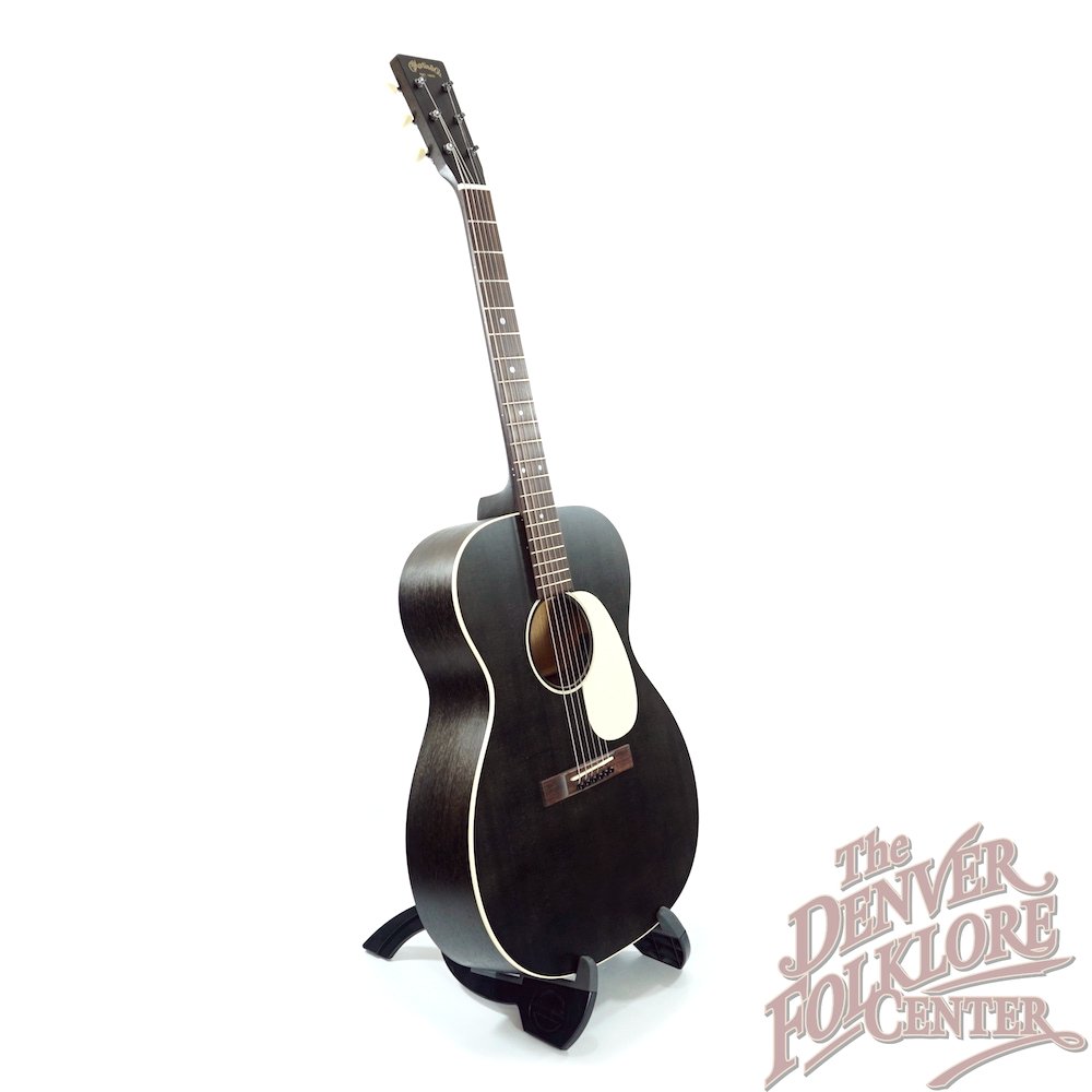 martin_000_17e_black_smoke_ang