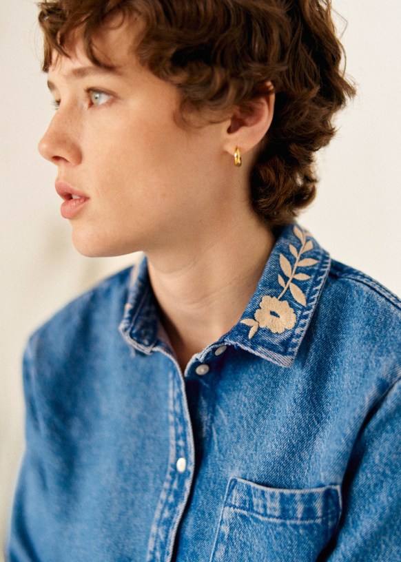 Tomboy Shirt - Embroidered Blue Denim - Cotton - Sézane