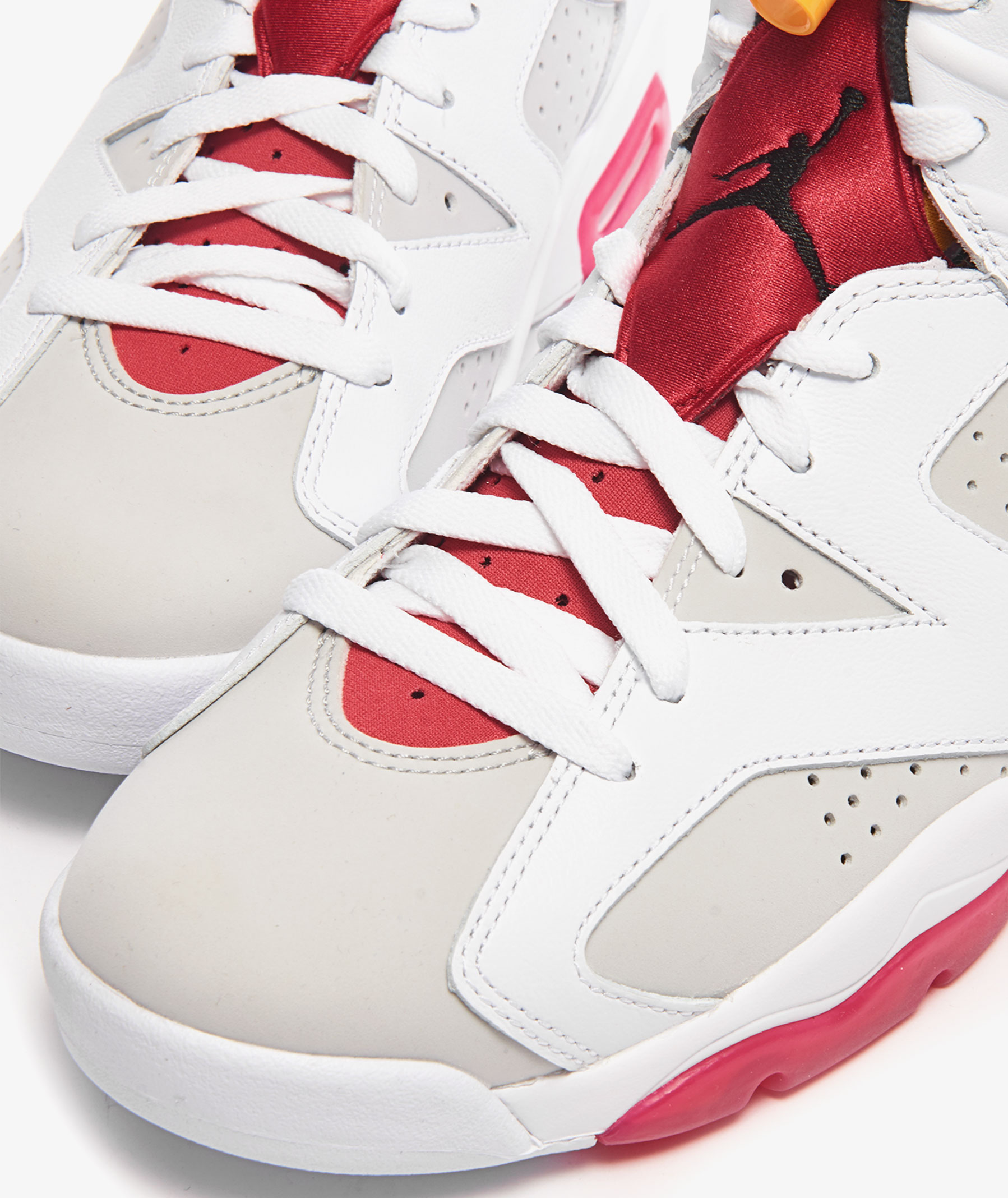 White Jordan AIR JORDAN 6 RETRO | SVD