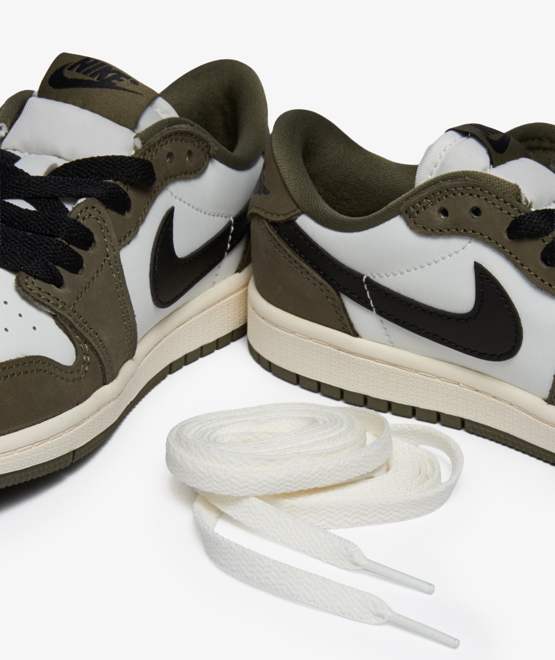 Jordan Jordan 1 Retro Low OG (PS) | HQ6996-200 | SVD USA