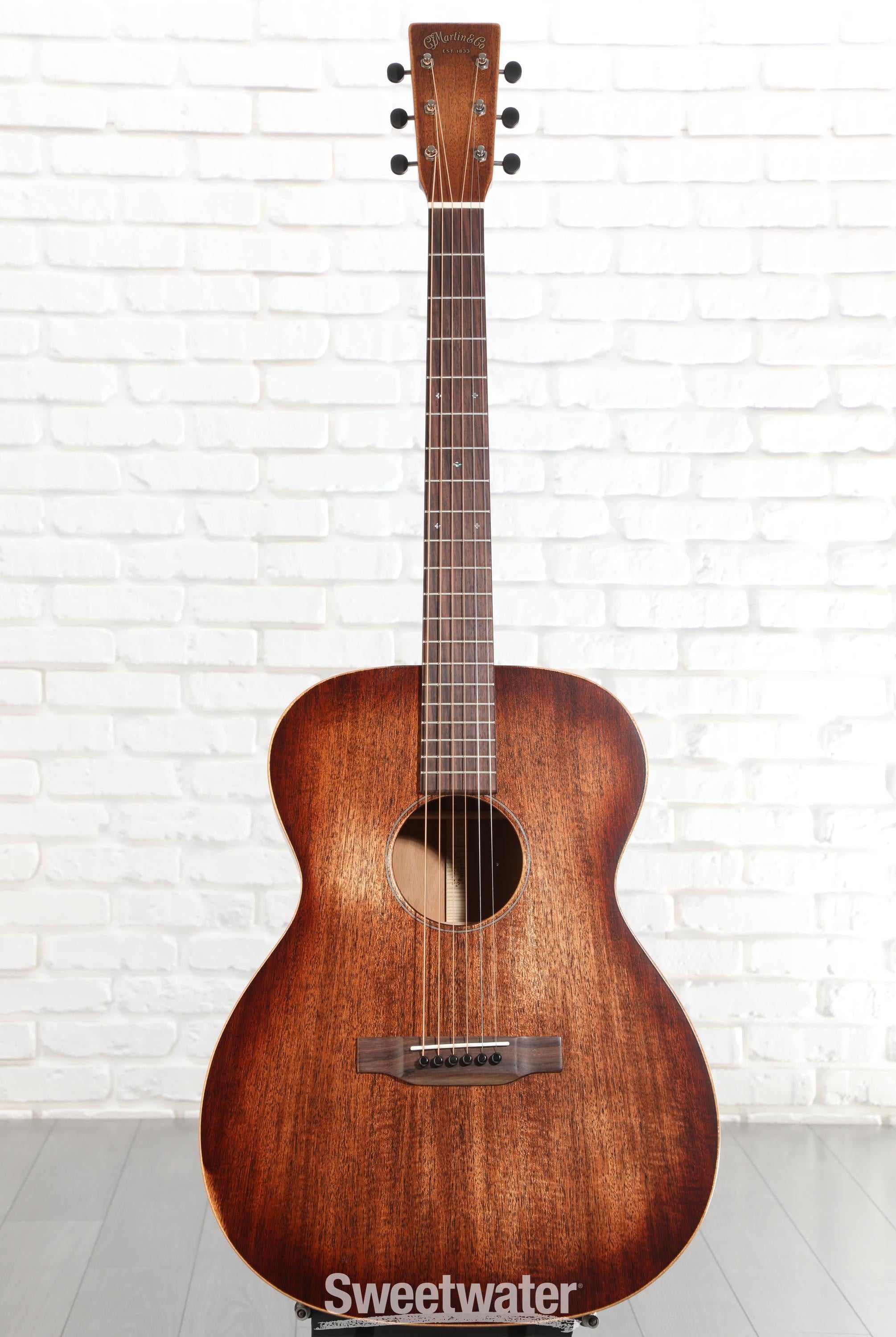 Martin 000-15M StreetMaster Acoustic Guitar - Distressed Burst