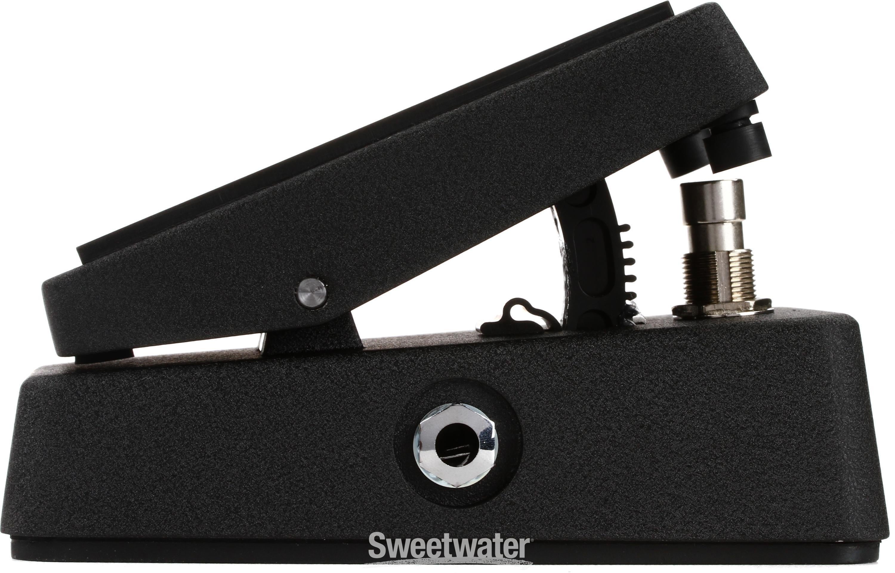 Dunlop CBM95 Cry Baby Mini Wah Pedal Reviews | Sweetwater