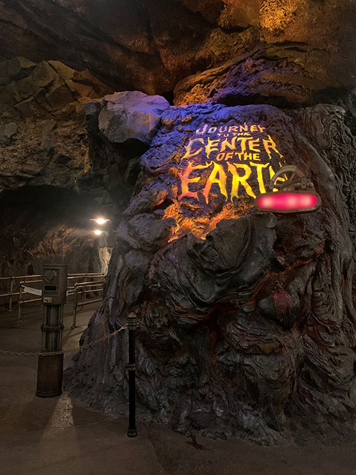 公式】アトラクションキャストが教える！見どころ紹介～「センター