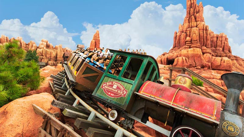 公式】30年前の今日は・・・？｜東京ディズニーリゾート・ブログ