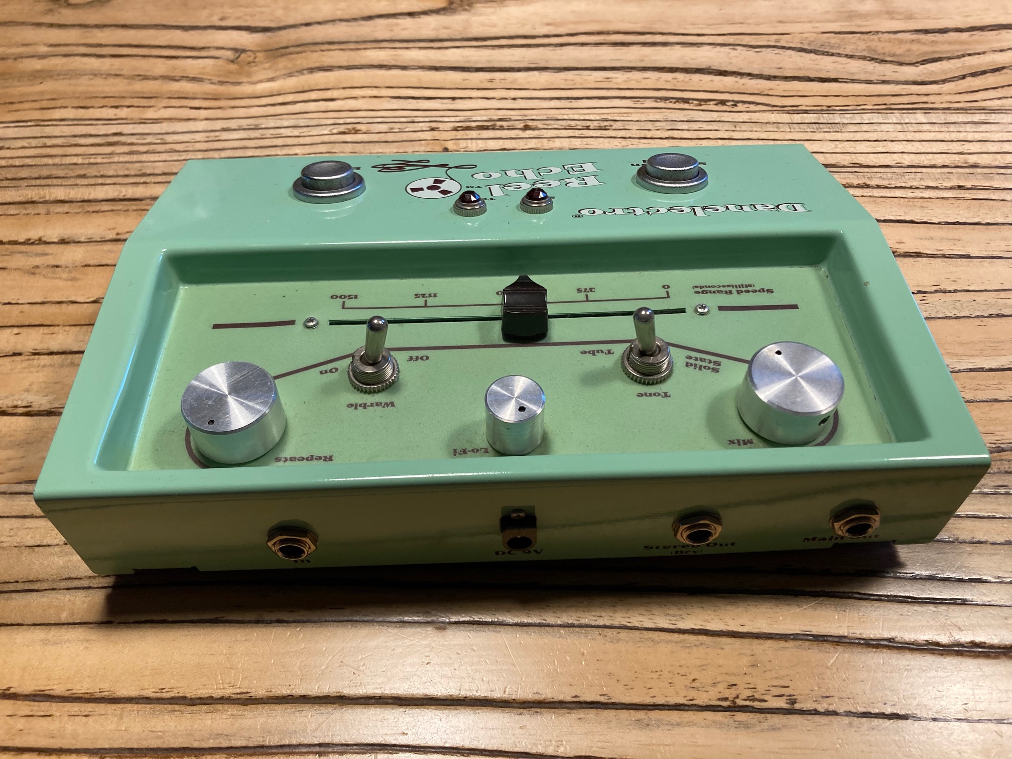 Danelectro Reel Echo ギターエフェクター Danelectro DTE-1 Reel Echo