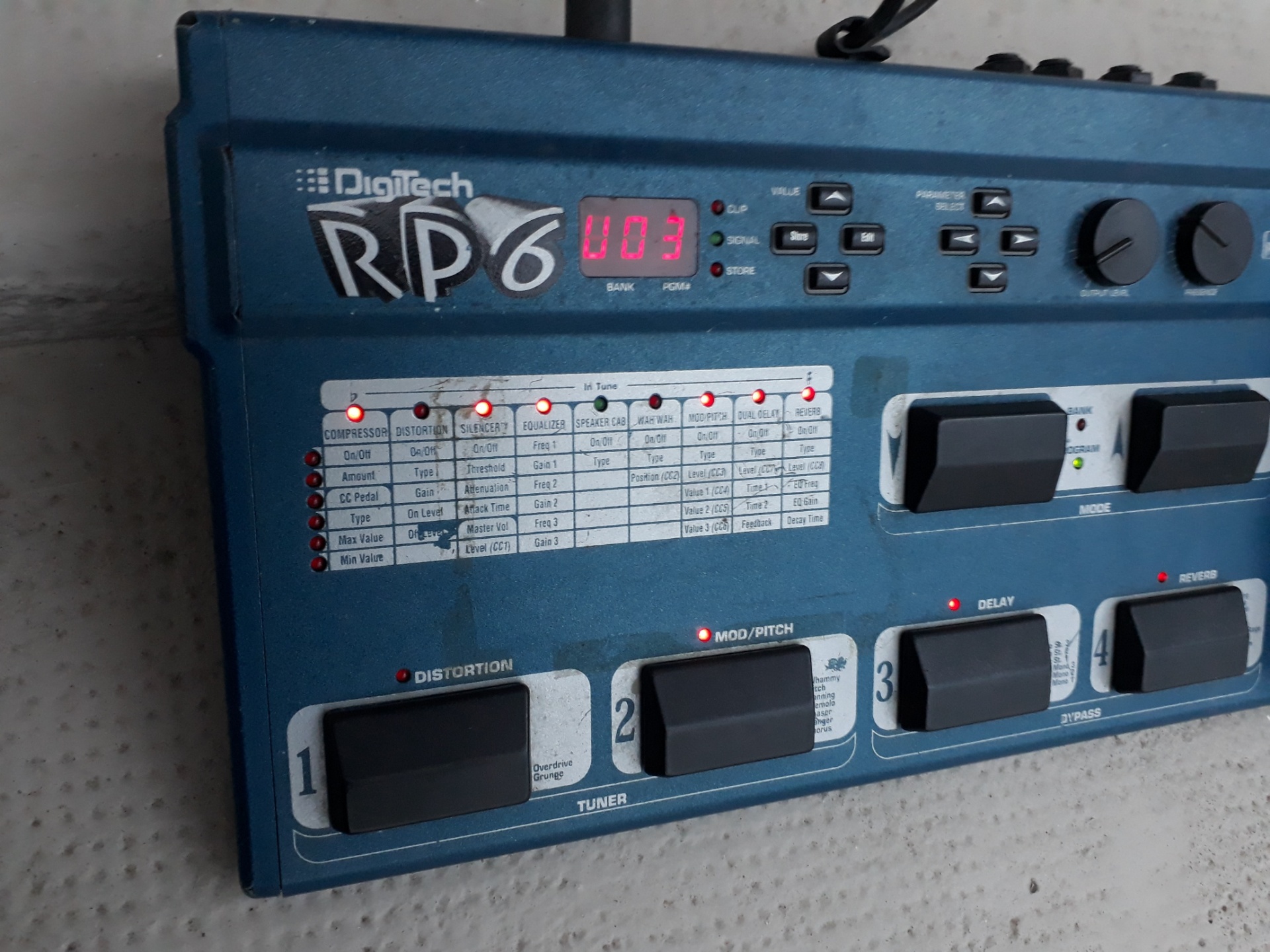 RP6 - DigiTech RP6 - Audiofanzine