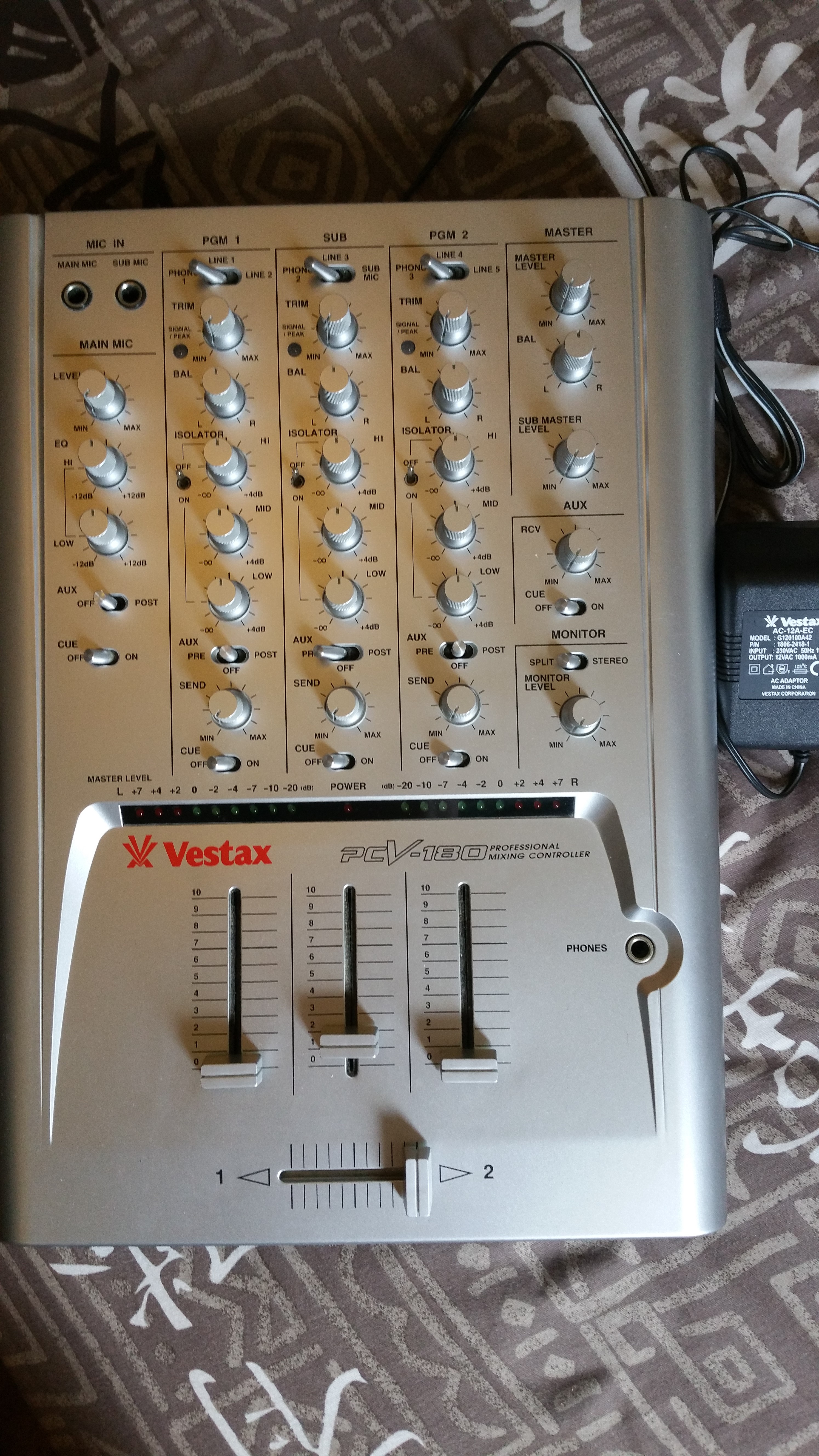 DJ機材 Vestax pcV-180 13514.jpg?fm=webp&fit=max&s=