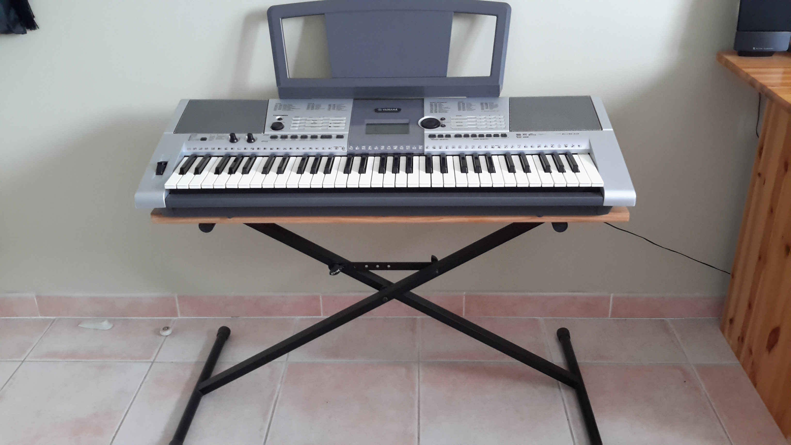 PSR-E403 - Yamaha PSR-E403 - Audiofanzine