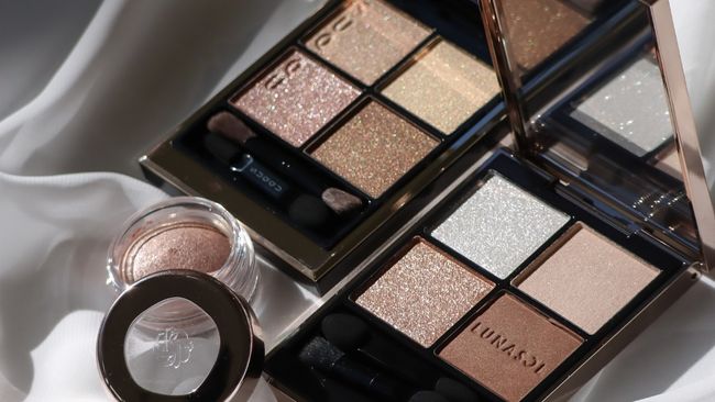 デパコスアイシャドウの人気ランキング*！ イエベブルベ別のおすすめや