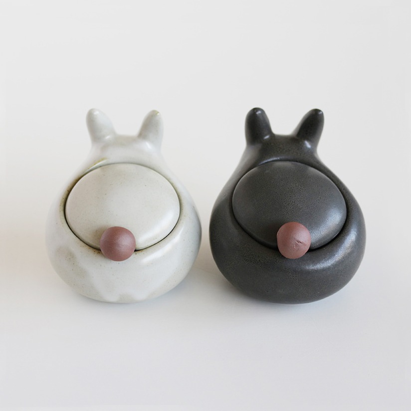 うさぎポット 全2色 | 暮らし,インテリア | MEISTERHAND by IBUKI