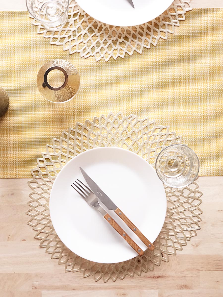 チルウィッチ テーブルランナー イエロー 黄色 シンプルな平織り