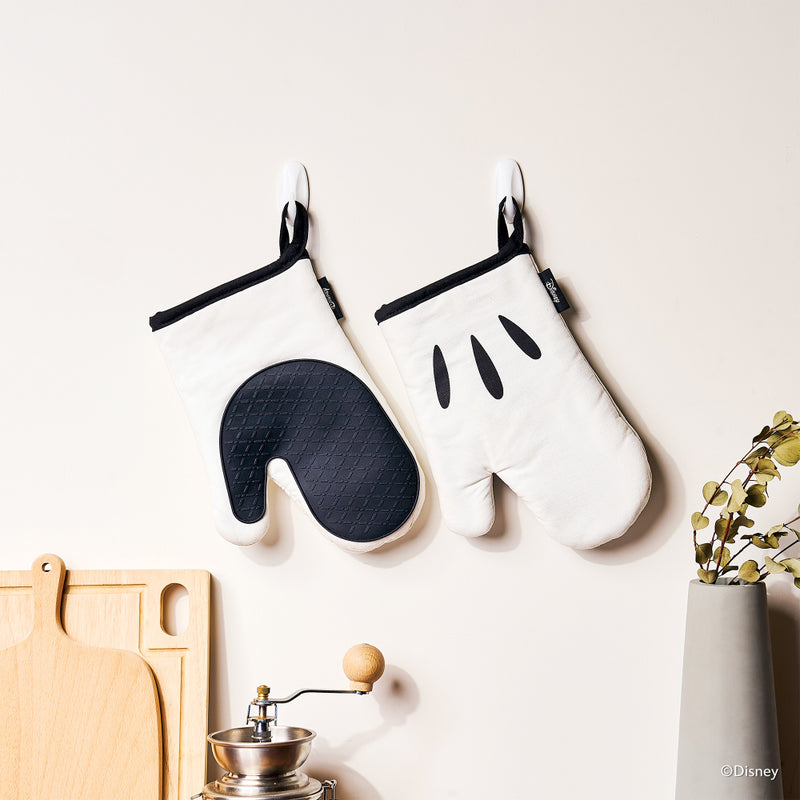 2pcs oven glove set (white versin) ミッキーハンドミトン2ピース