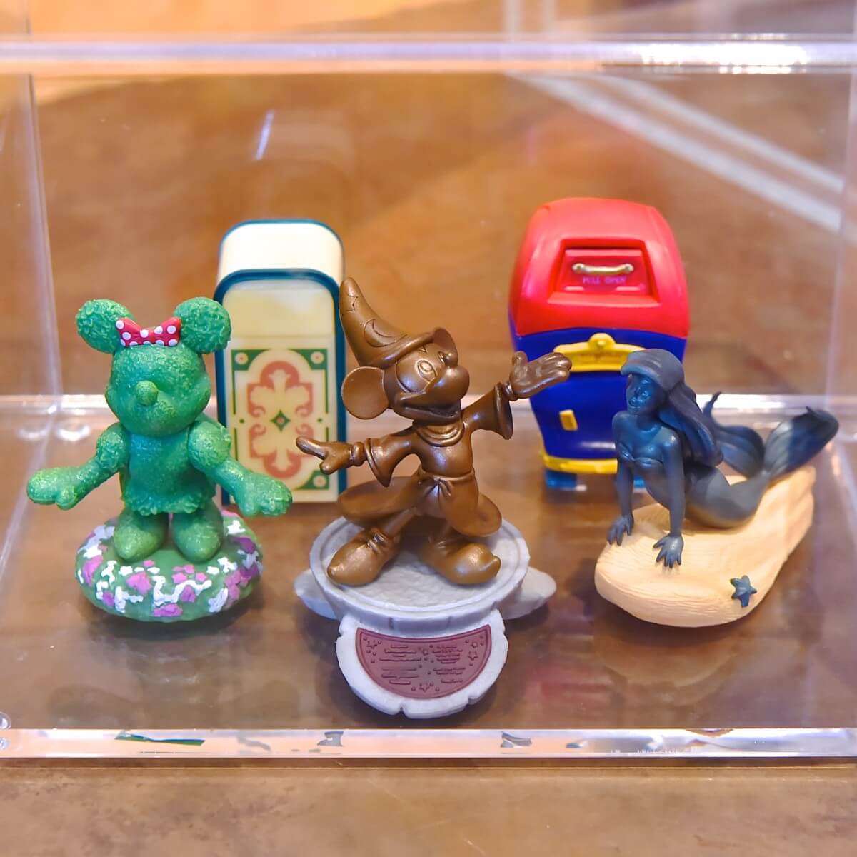 パークのアイコンがフィギュアに！東京ディズニーリゾート ミニチュア
