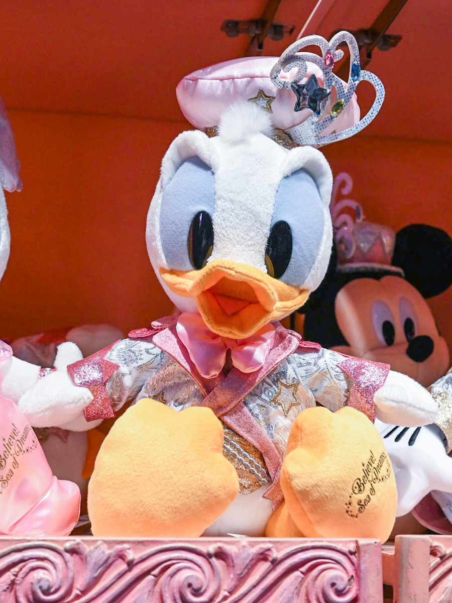 ぬいぐるみ＆ぬいぐるみバッジ！東京ディズニーシー「ビリーヴ！〜シー