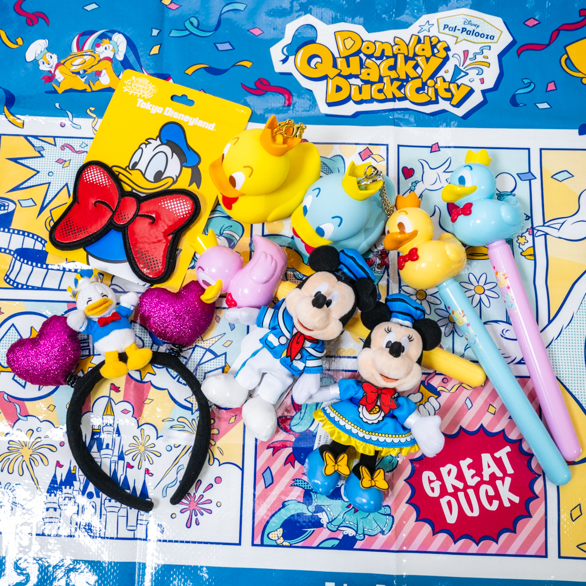 ドナルドを称えるグワグワスティックも！東京ディズニーランド