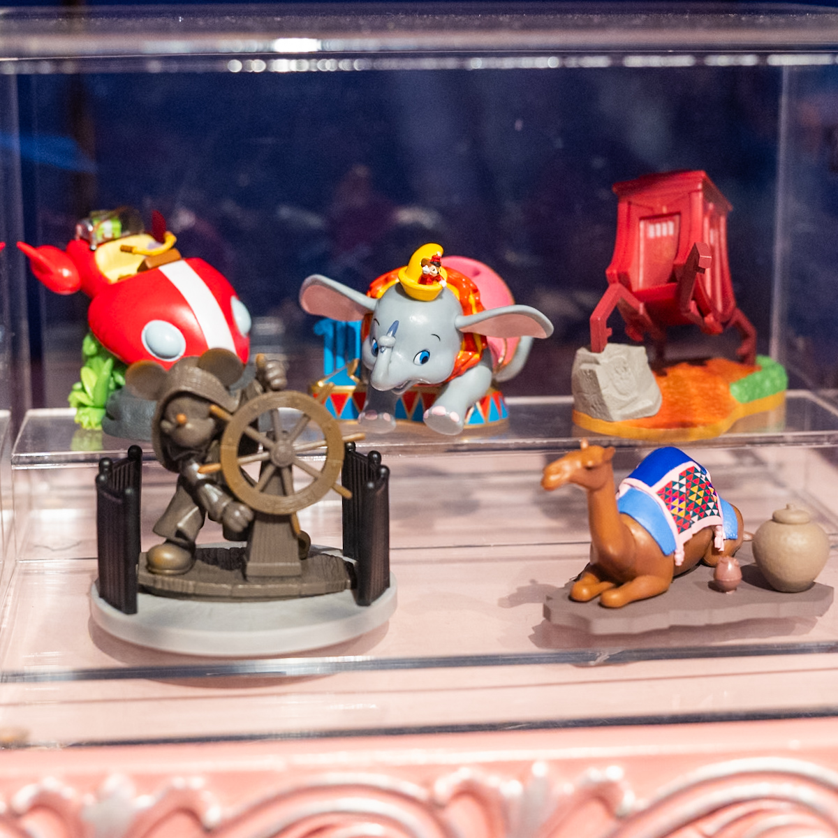 東京ディズニーリゾート ミニチュアフィギュアコレクション Amazon.co