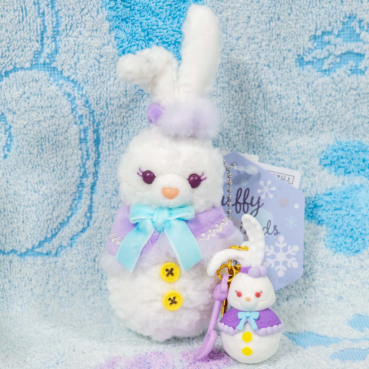 雪だるまやクリスマスデザイン！東京ディズニーシー”ダッフィー