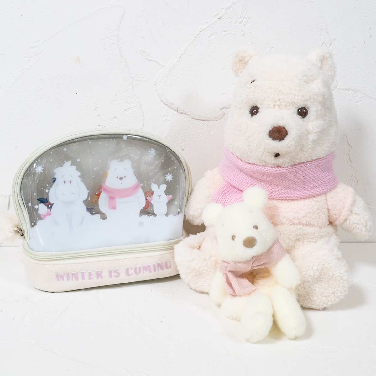 100エーカーの森の初雪を眺めていたら雪が積もって真っ白になって