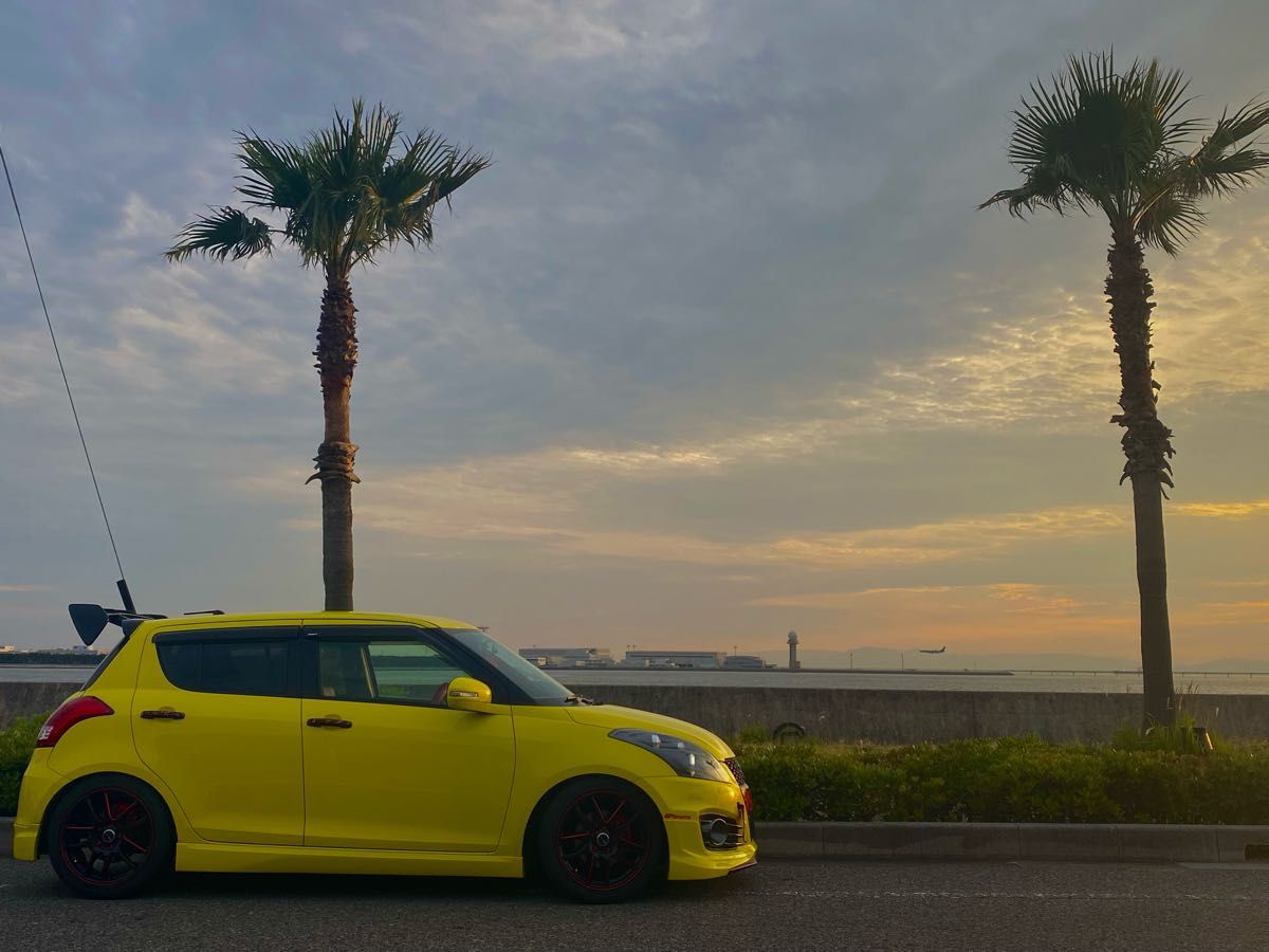 スズキ スイフトスポーツ - CBA-ZC32S | スペックシート via マイガレージ