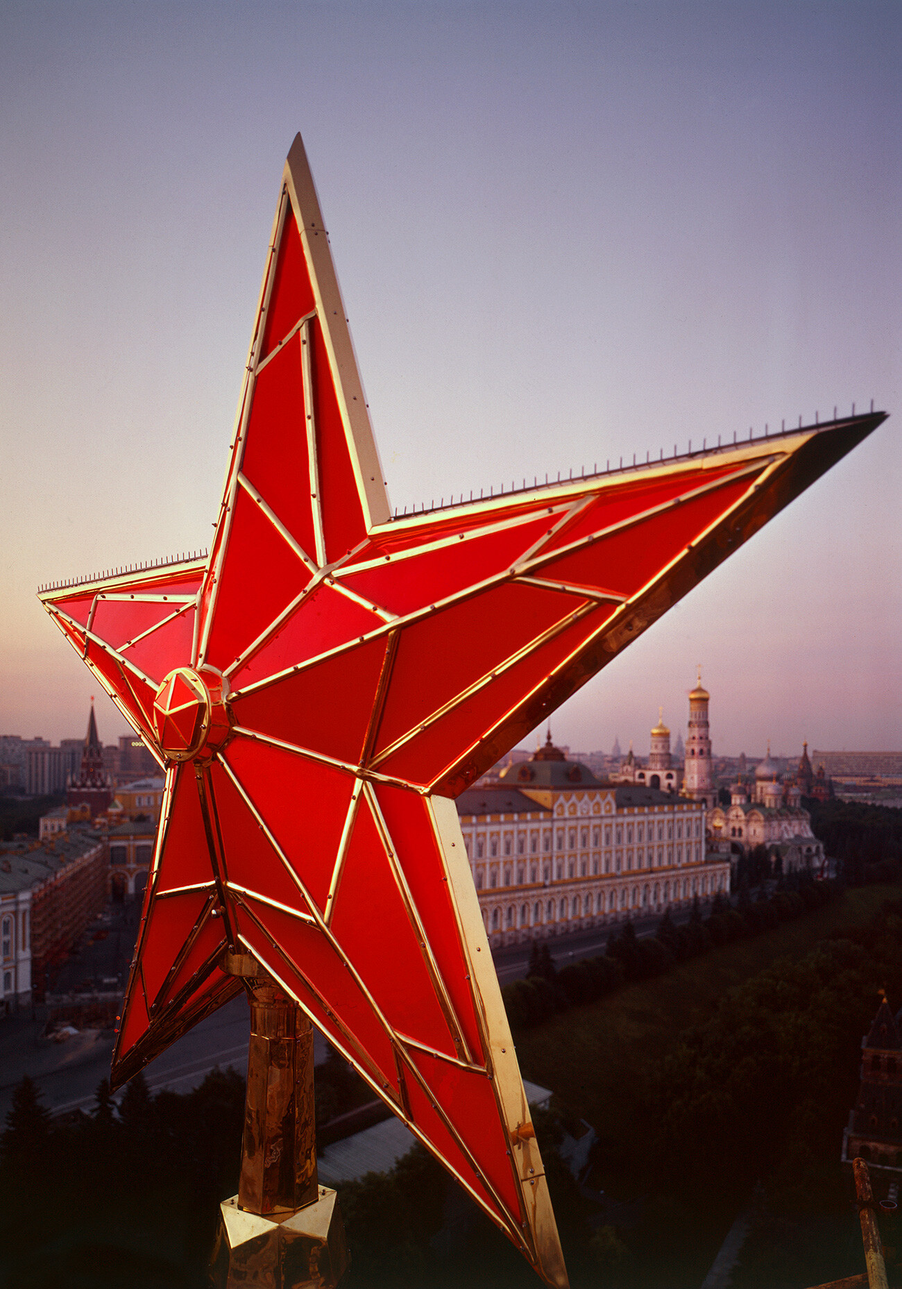 ニコライ・ラフマノフのカラー写真で見るソ連時代のモスクワとモスクワ