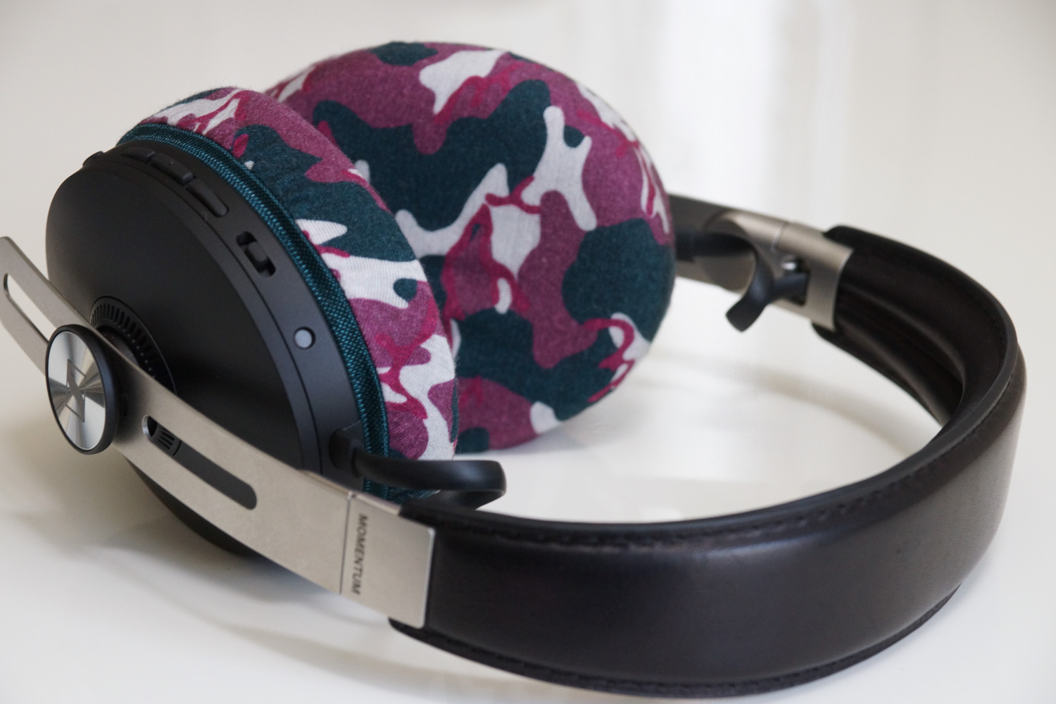 SENNHEISER MOMENTUM 3 Wirelessのイヤーパッドを修理する場合