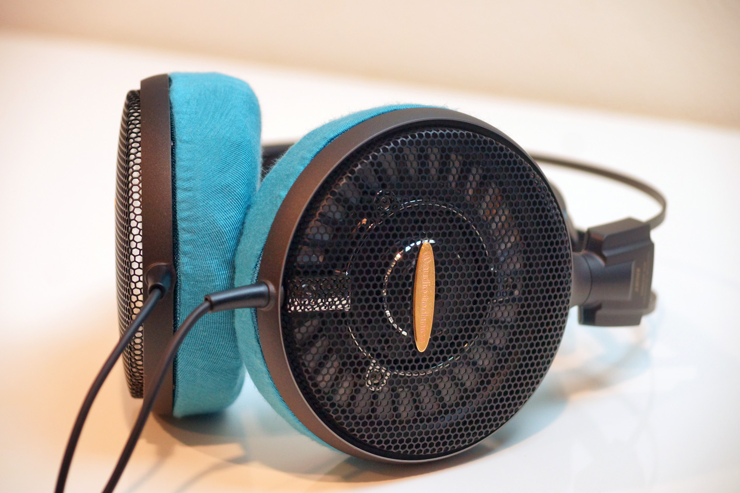 audio-technica ATH-AD2000Xのイヤーパッドを修理する場合