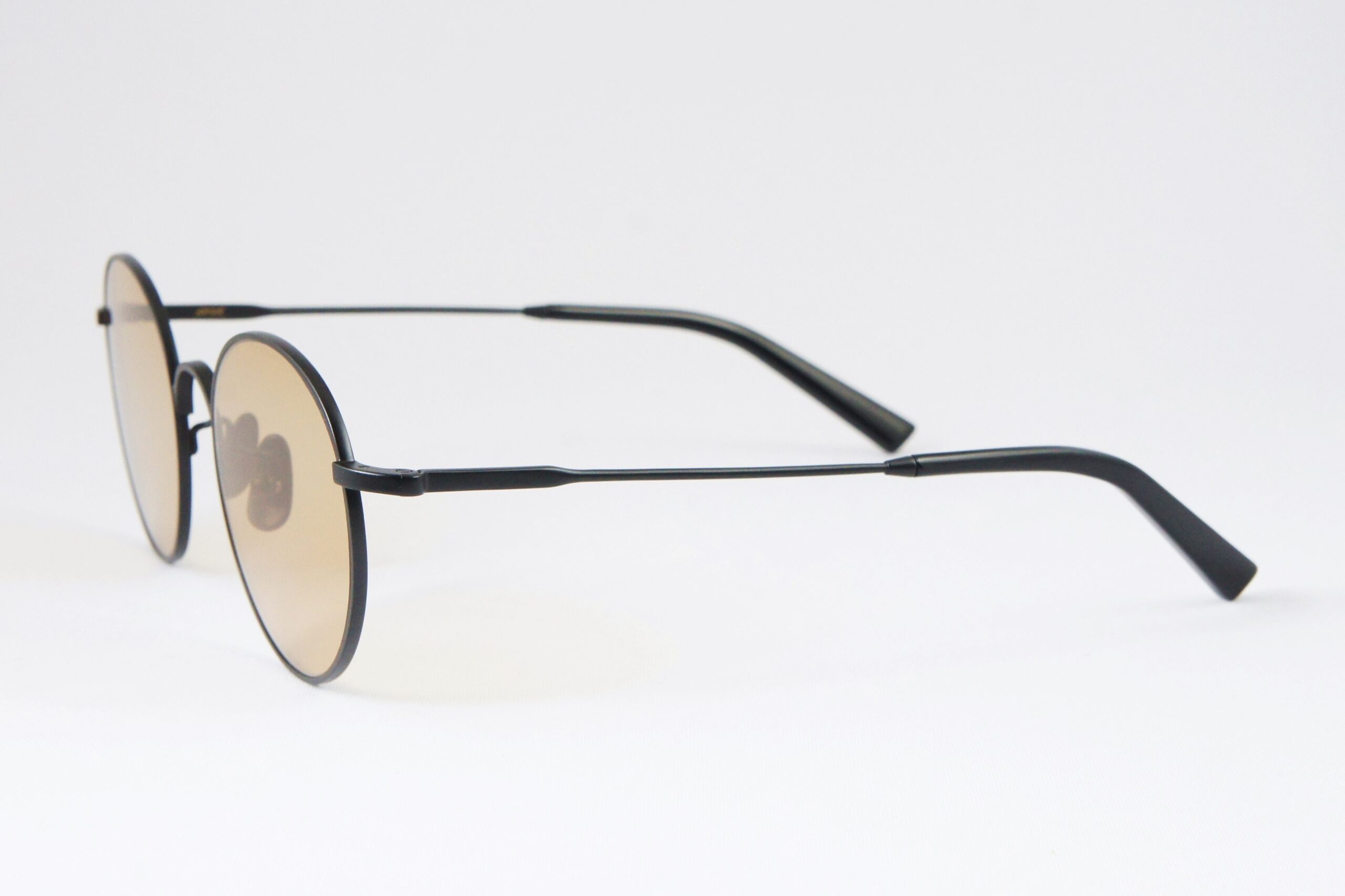 絶対にモテる！】A.D.S.R.の究極のベーシックサングラス「BONA」