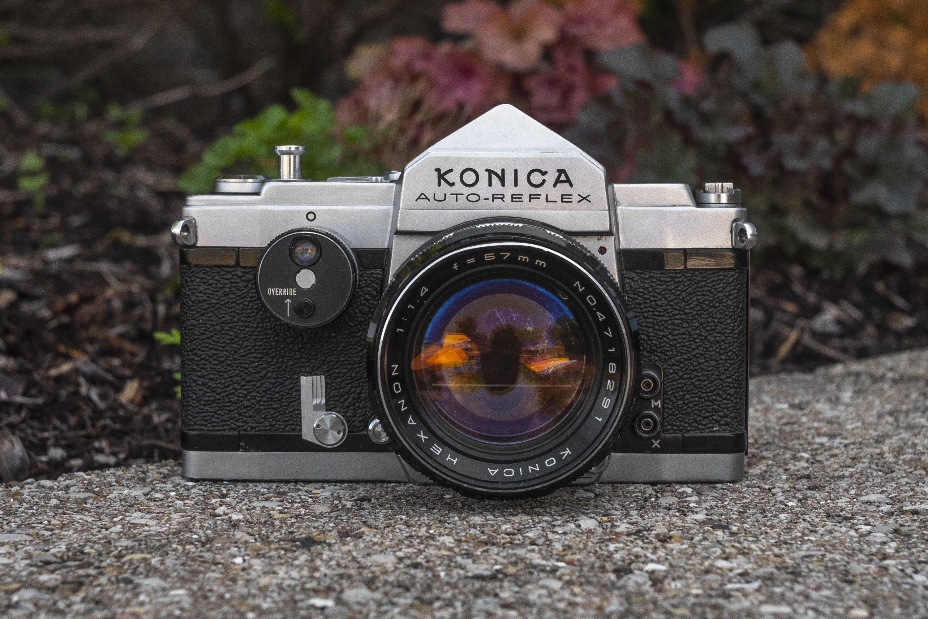 Konica Auto-Reflex (1965) – mike eckman dot com