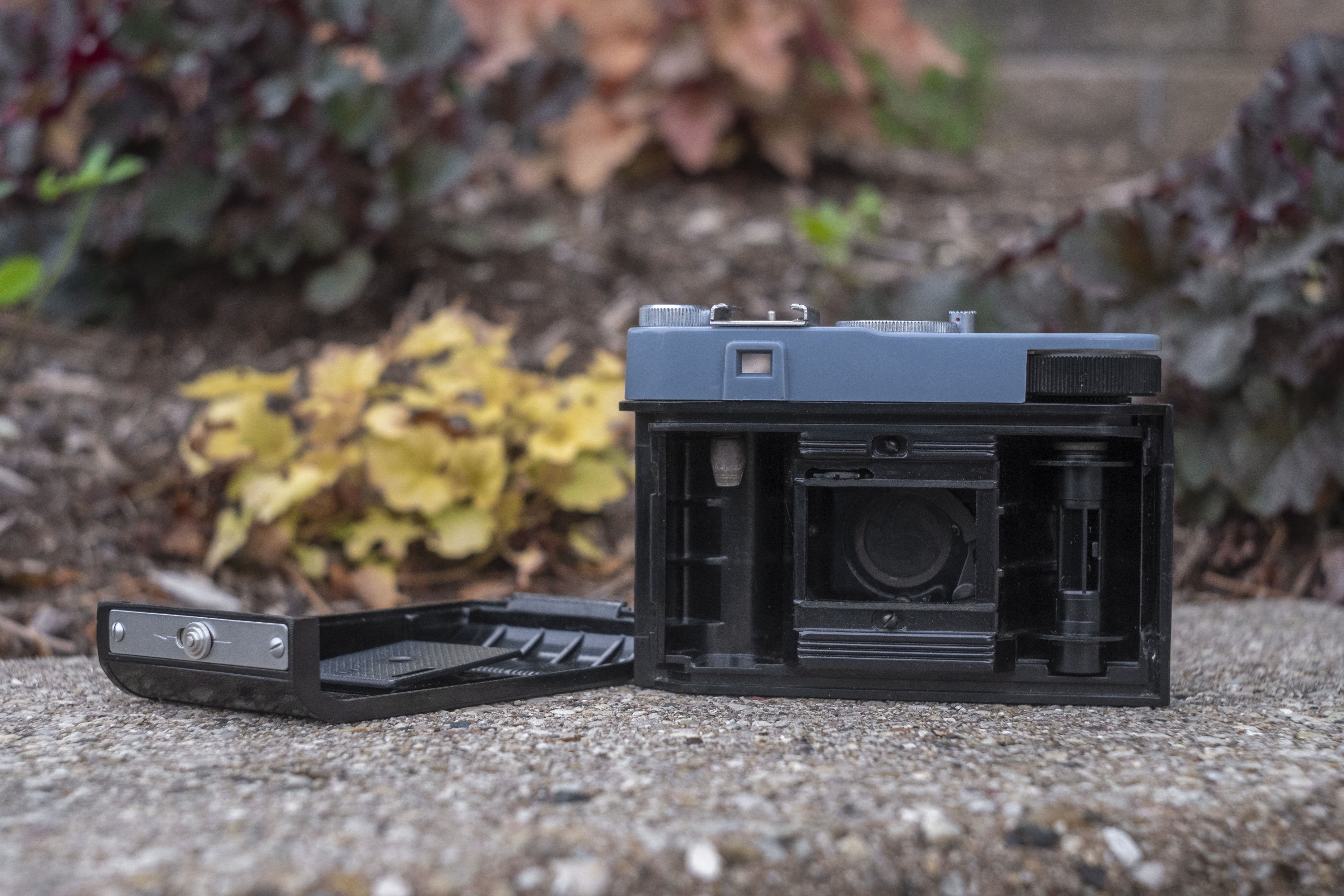 LOMO Smena-8 (1963) – mike eckman dot com