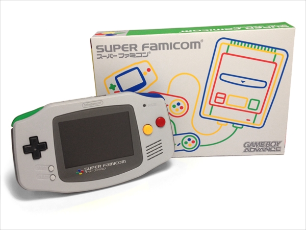 パッケージもかわいい！スーファミコントローラー風にカスタマイズされ