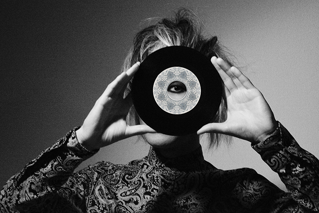 GOATBED、石井秀仁の思う〈テクノ感〉を凝縮した新作『The optimist