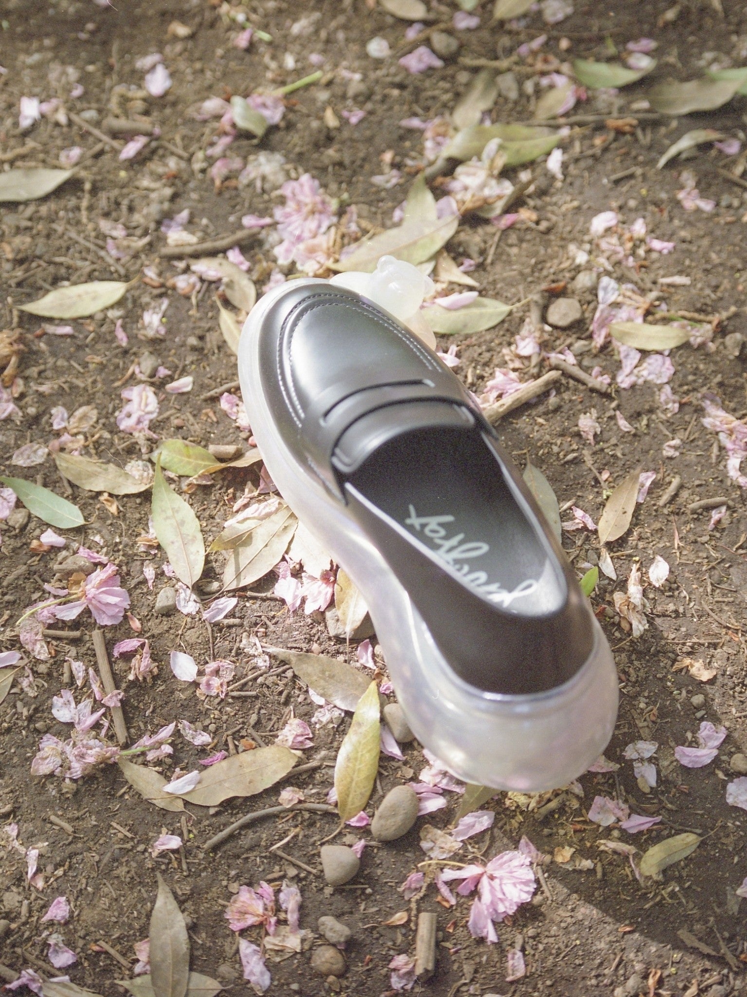 Bear Moon Laofer / Black｜MIKIOSAKABE&JennyFax公式ストア