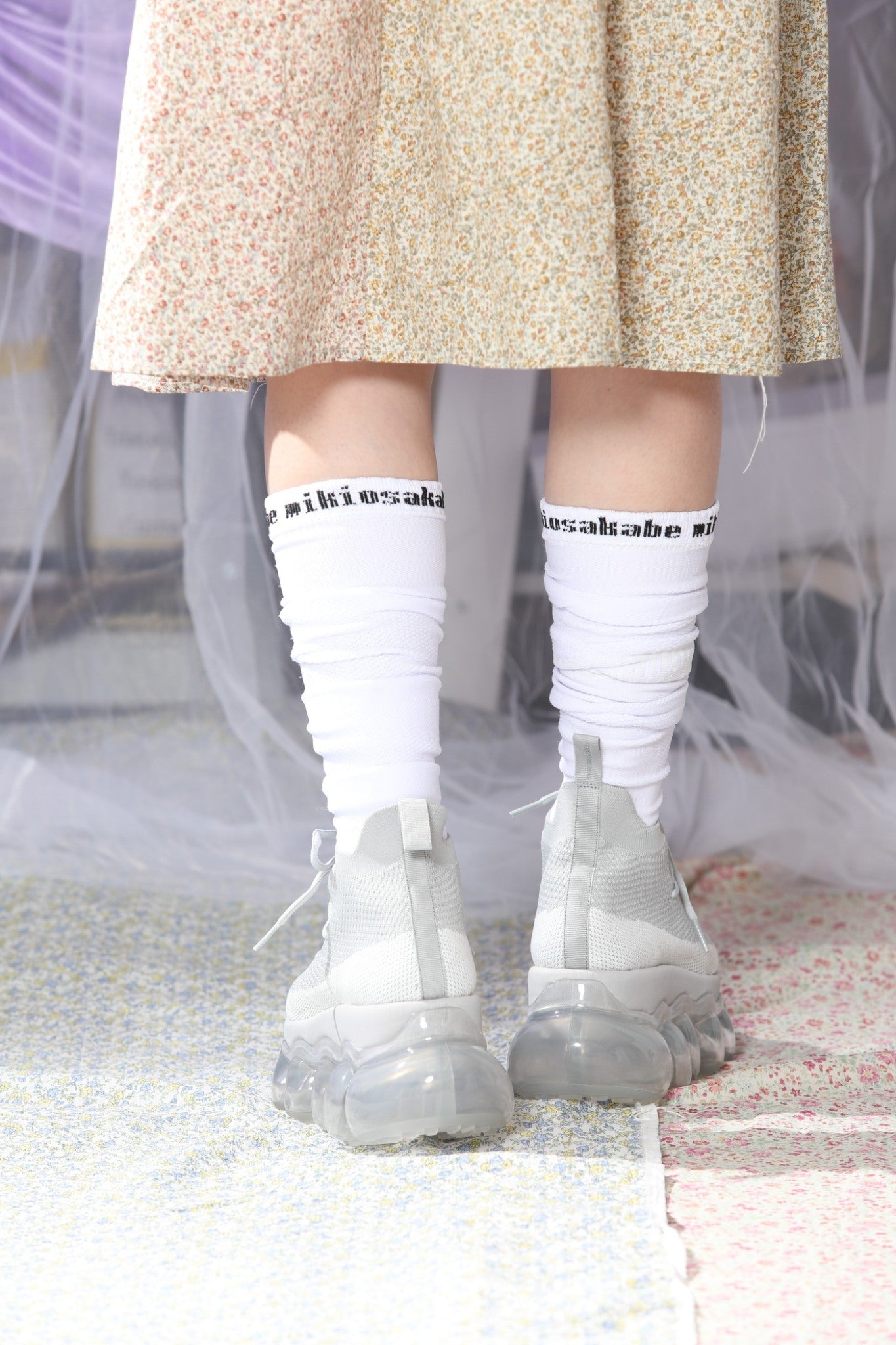 Long Socks – MIKIOSAKABE & JennyFax（ミキオサカベ & ジェニー