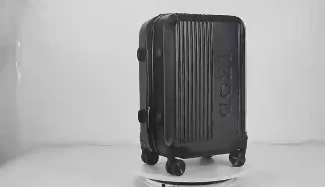 IZOD Zane Expandable ABS Hard shell Lightweight 360 Dual Spinning