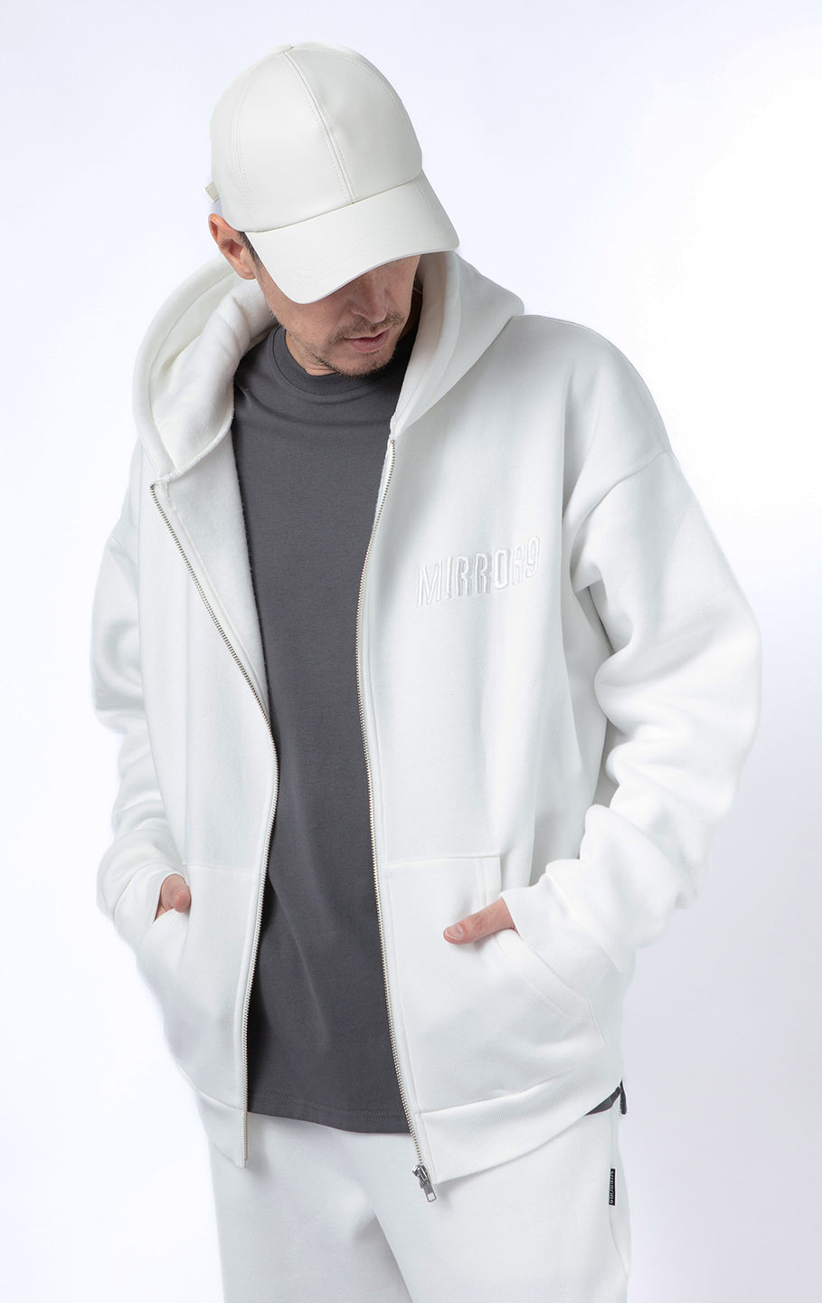 50%OFF】裏起毛Embroidery zip hoodie/3color – MIRROR9