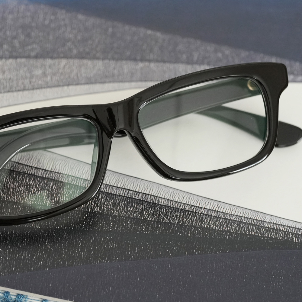 銀座鼈甲眼鏡｜日本の伝統的素材 本べっ甲製メガネフレーム | 銀座