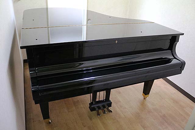 ディアパソン 183-E（1978年製）| 中古グランドピアノ販売