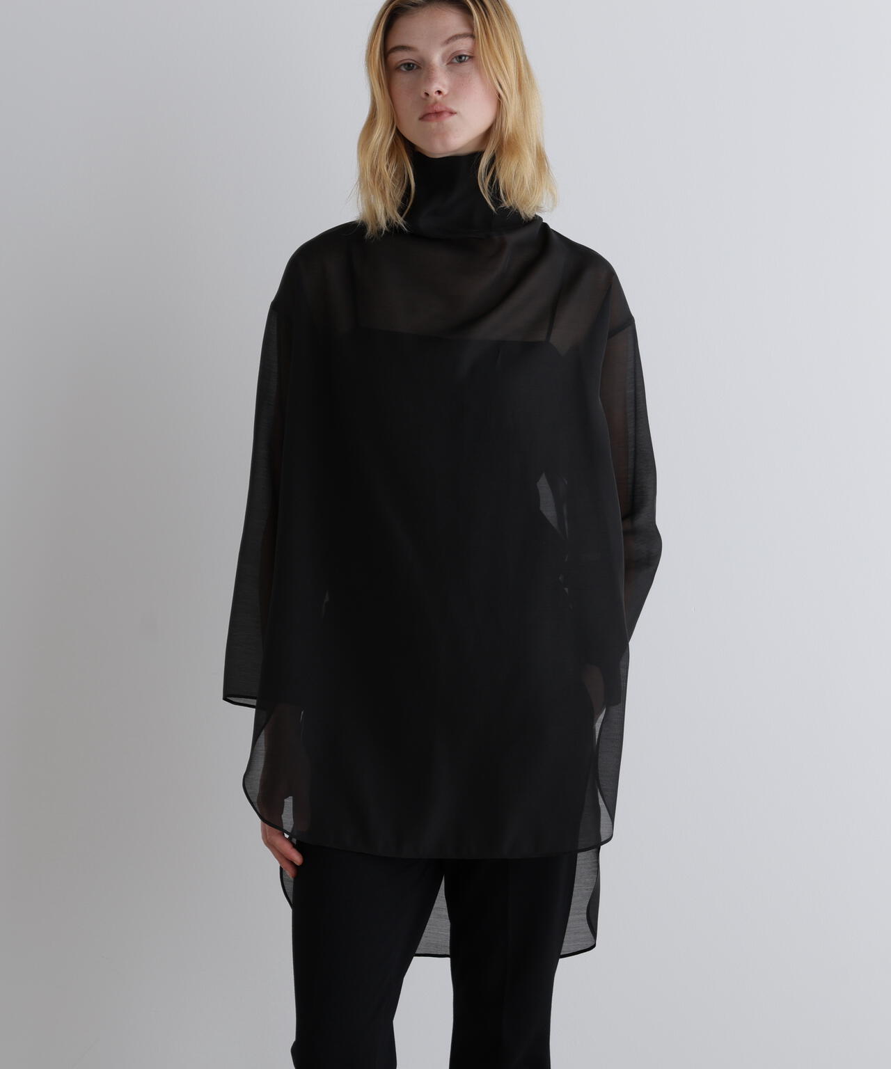 ハイネックシアーボイルブラウス | LE PHIL（ル フィル） ｜【公式